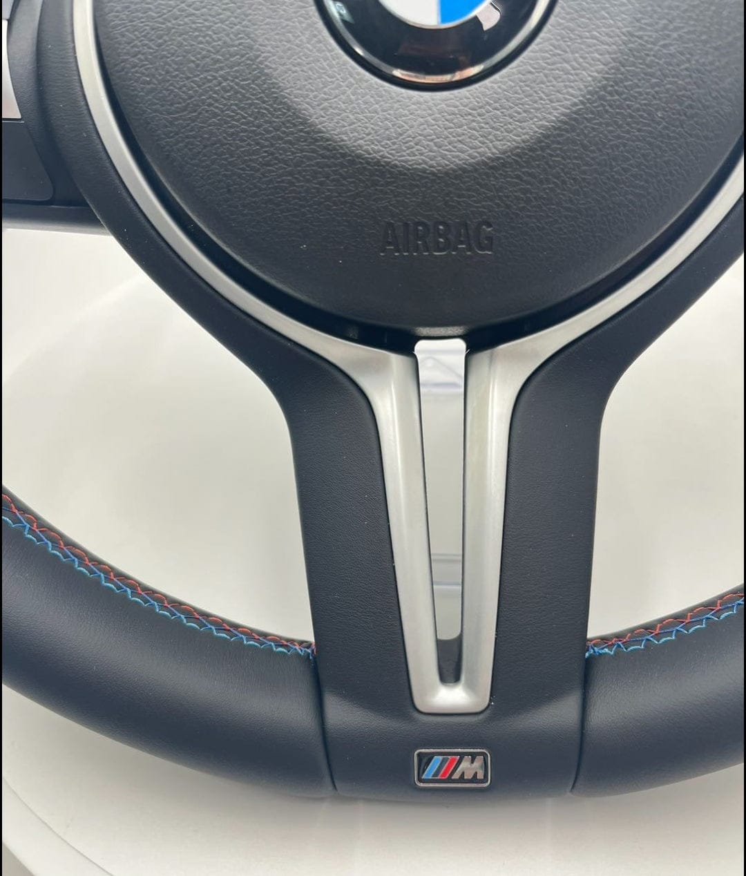 Systemcar67™Volant BMW avec palette Série 1-7 et X1-X5 X3 X5 X6