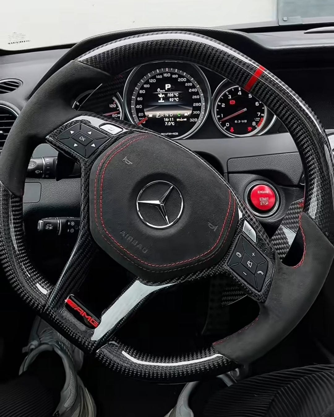 Systemcar67™Volant Mercedes-benz Carbone altantara AMG C63 Volant Mercedes Carbone Altancara W204, W212, X204, S212, C207, A207, C218, W246, W176, C117,